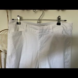NWOT White Pixie Pants, Size 8; Never Worn!